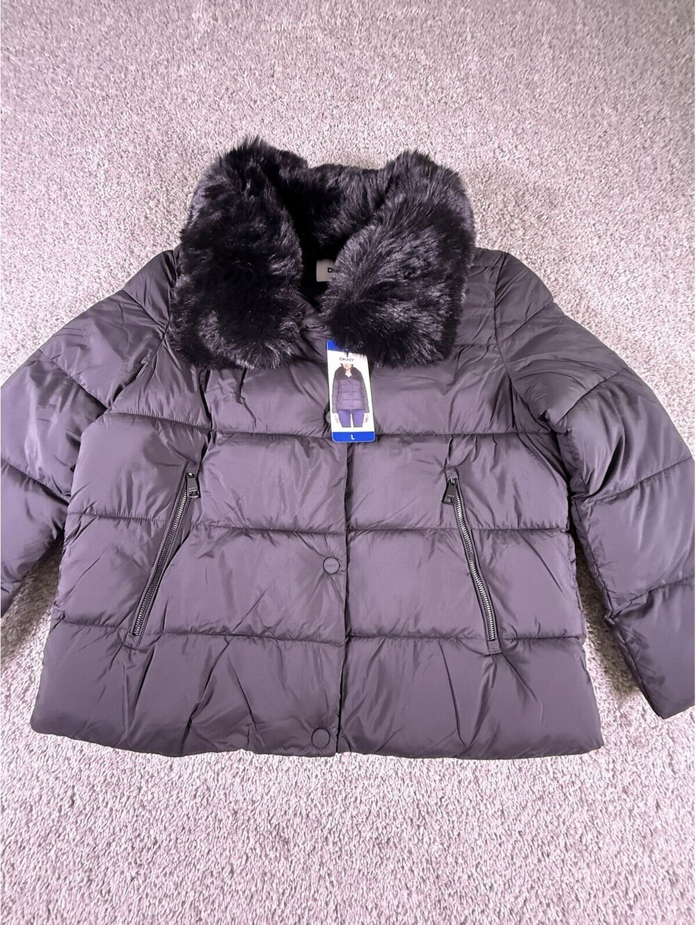 NWT DKNY Women’s Jacket With Faux Fur Wide Collar Size Large Black